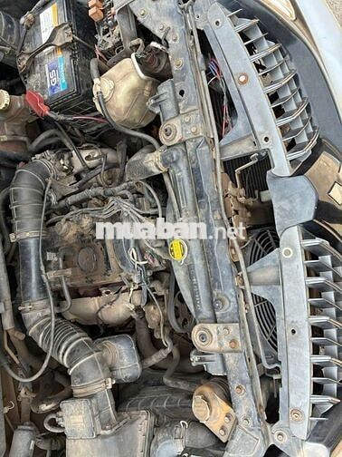 Mitsubishi Jolie 2004 Đen Sàn 7 chỗ