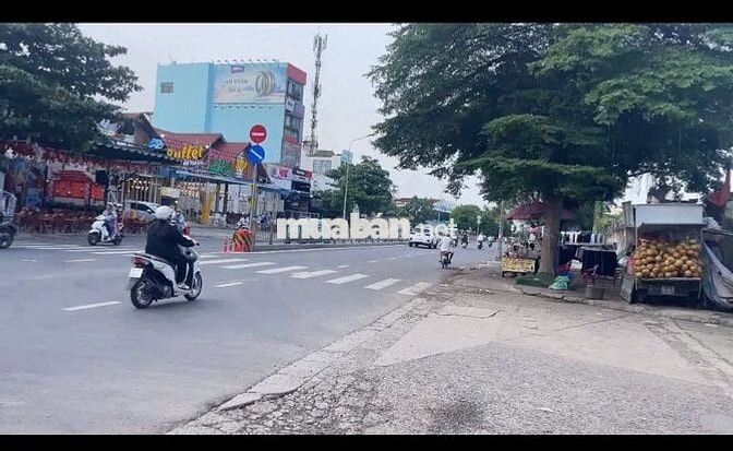 Cho Thuê 3.000 -15.000  MẶT TIỀN KHO CONT   quận Tân Bình .Giá 70k /1m