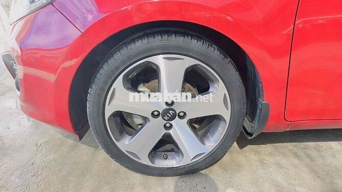 Kia Rio 2013 Tự động Đỏ cho mấy chị đẹp