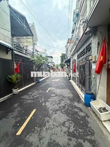 Nhà ở gần khu hiệp thành city quận 12