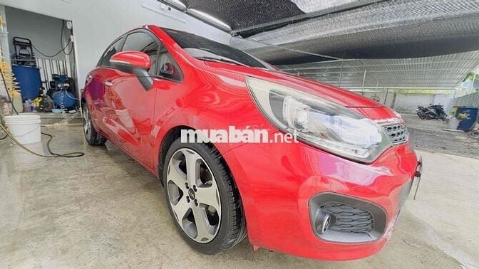 Kia Rio 2013 Tự động Đỏ cho mấy chị đẹp