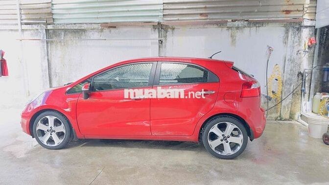Kia Rio 2013 Tự động Đỏ cho mấy chị đẹp
