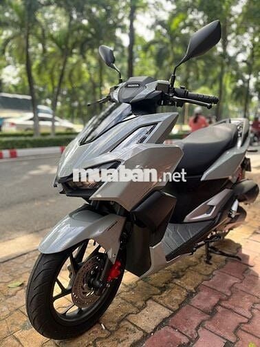 Honda Vario 160 2026 Xám 79km