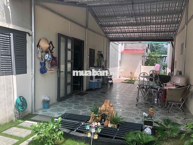 Cho thuê nhà 9x26 mặt tiền Suối Lội, gần ngã tư Quán Đôi