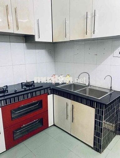 Nhà cho thuê 3pn 2wc sát mt Lê Hồng Phòng, p2, Quận 10