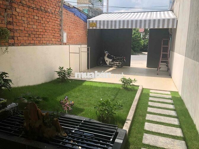 Cho thuê nhà 9x26 mặt tiền Suối Lội, gần ngã tư Quán Đôi