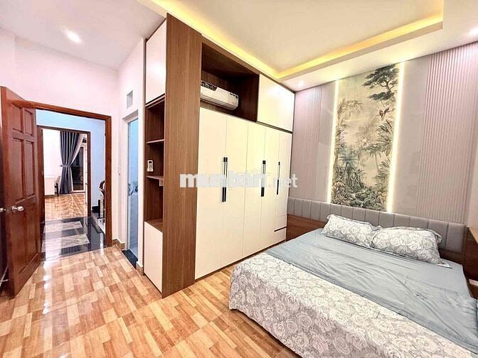 Gần Chợ Vườn Lài - Nhà An Phú Đông Q12 - 130m² - Gara Ô Tô - 5PN - 8,5