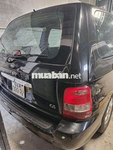 Kia Carnival 7 chỗ màu Đen
