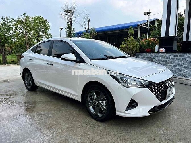 Hyundai Accent AT 1.4 AT HGS PE 2023 Trắng