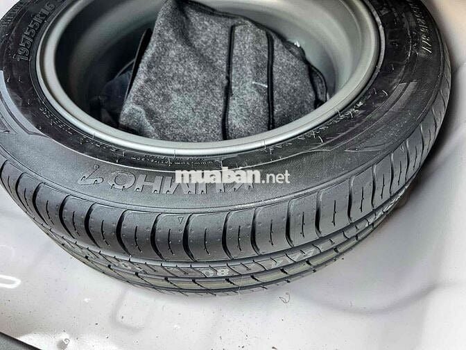 Hyundai Accent AT 1.4 AT HGS PE 2023 Trắng