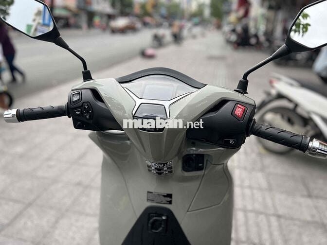 Honda SH350i 2022 Xám 8000 km