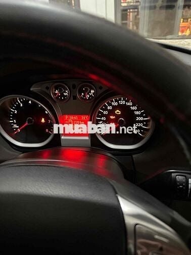 Ford Focus 2012 Tự động 2.0 Bạc 100826 km