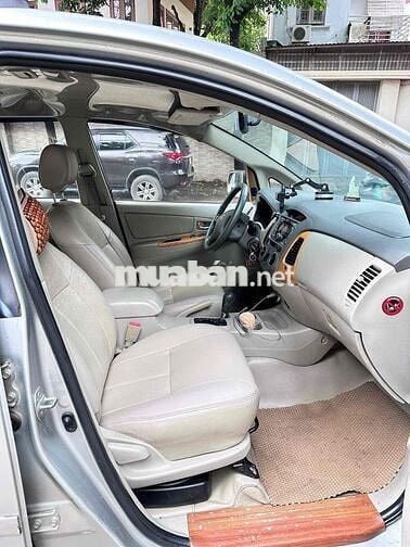 Toyota Innova V 2008 Phom mới 2009 Bạc Tự động
