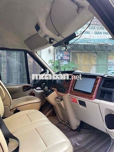 Ford Traánit van 3 chổ