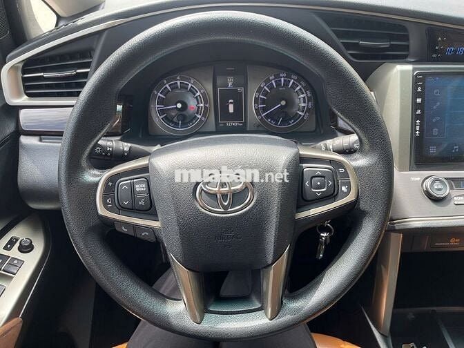 Toyota Innova 2.0G 2019 Số tự động 1 chủ mua mới