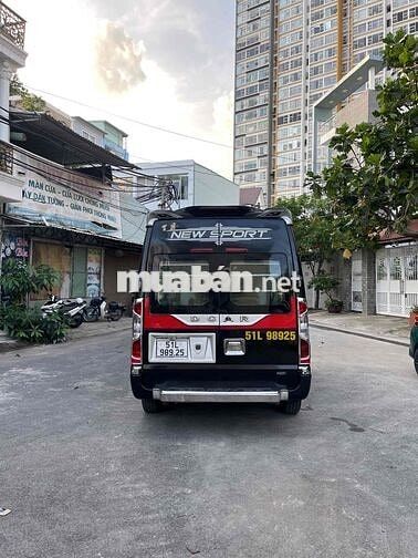 Ford Traánit van 3 chổ