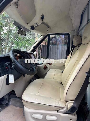 Ford Traánit van 3 chổ
