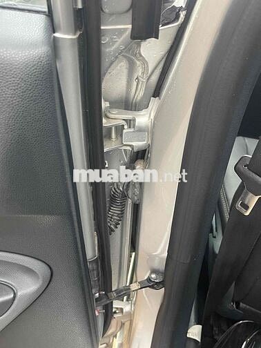 Ford Fiesta Bạc 5 chỗ
