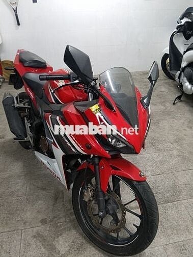 Honda CBR150 2019 Đỏ 30.000 km