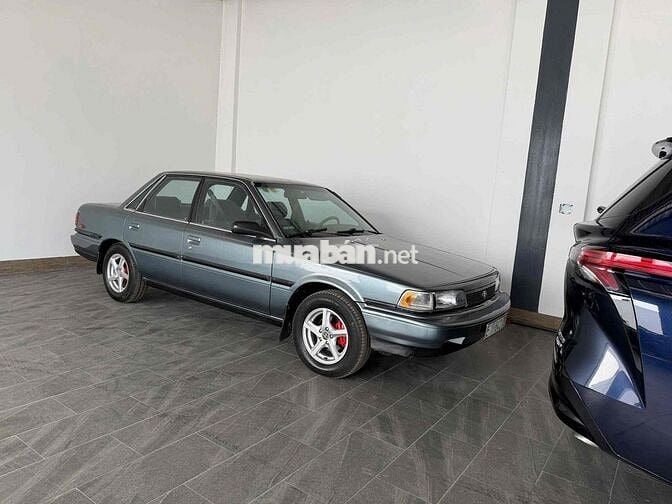 Toyota Camry DX 2.0 Xám Tự động Xăng