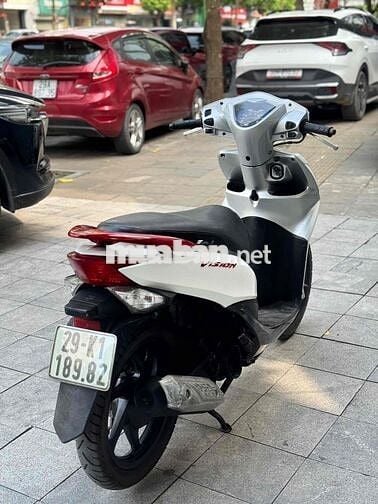Honda Vision  Trắng xe đẹp như mới chính chủ chạy