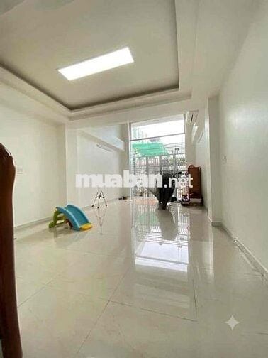 Cho Thuê Nhà 6 Tầng, Mặt Tiền Đường Tân Thành, Quận 5