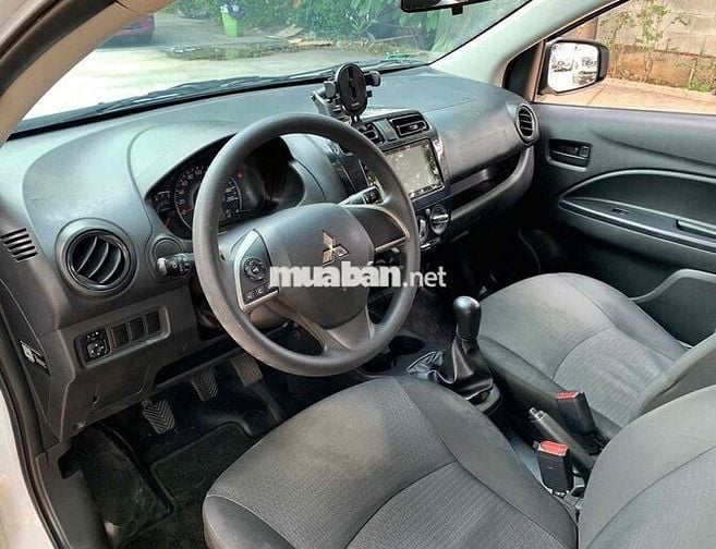 Mitsubishi Attrage 2024 MT Trắng