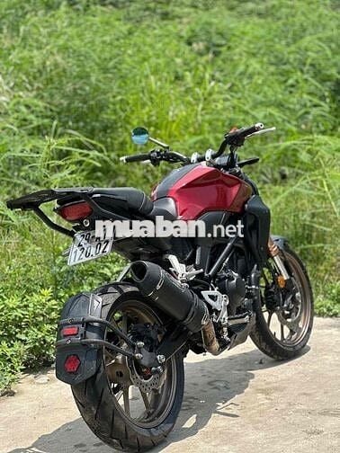 Honda CB300R Đỏ Xe côn tay
