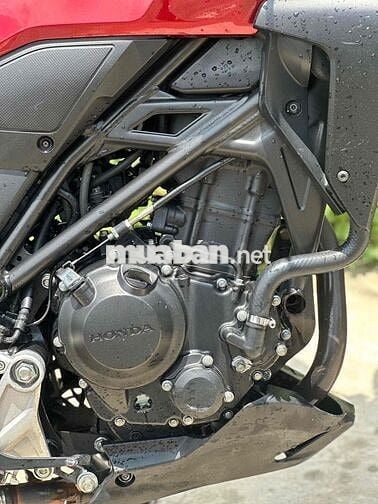 Honda CB300R Đỏ Xe côn tay