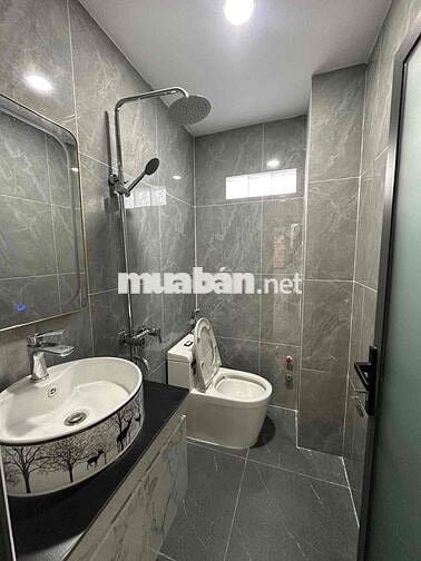 NHÀ XÂY MỚI 4 TẦNG – HẺM XE HƠI THÔNG PHAN VĂN HỚN, QUẬN 12 – NỘI THẤT