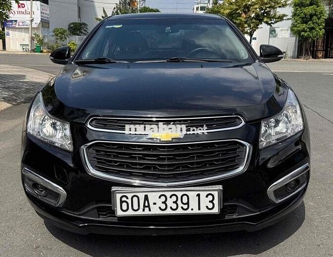 Chevrolet Cruze 2024 Tự động Đen 5 chỗ