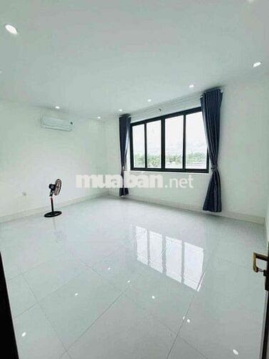 CHỦ GỬI CHO THUÊ TRỆT 2 LẦU CÓ NỘI THẤT KDC 586