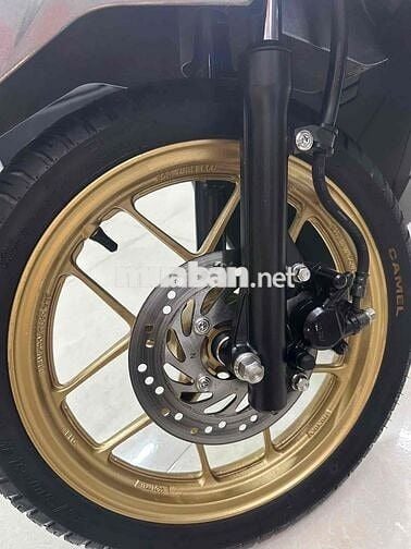 Honda Vario mẫu cũ max đời