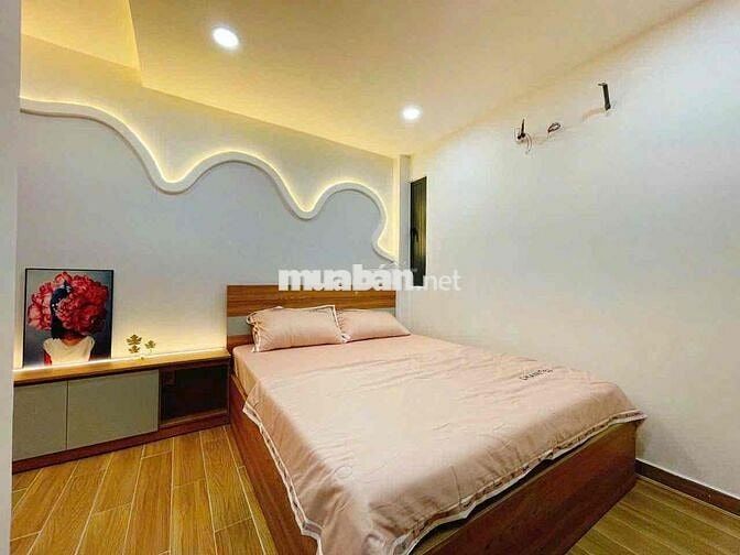 Cho Thuê Nhà Full Nội Thất P15