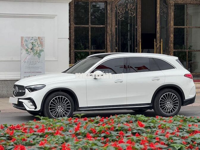 Mercedes Benz GLC 300 4Matic V1 ALL NEW 2024 Trắng