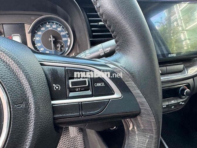 Suzuki Ertiga Hybrid 2022 Tự động Nâu