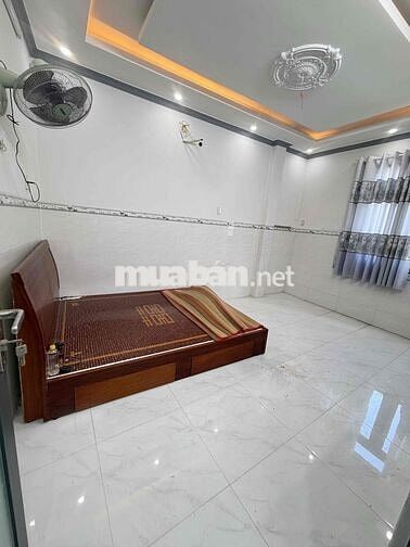 Nhà lầu mới 2 phòng hẻm ô tô đường Phạm Hùng - Cái Răng