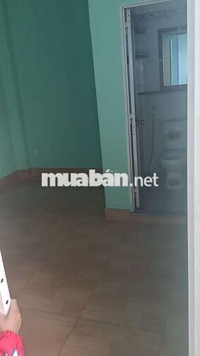Nhà rộng 2 mặt cửa, đẹp thoáng, hẻm xe hơi thông, đg số 10( Chính chủ)