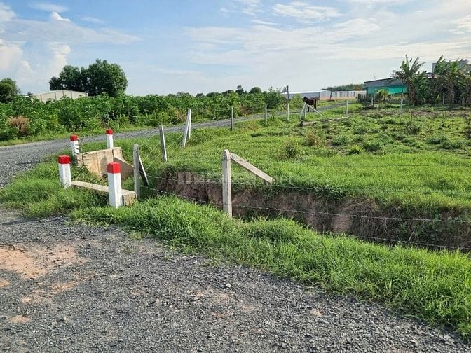5x45 có thổ cư. Đường thông. Gần KCN. Chủ ngộp 399tr 
