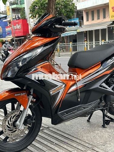 Honda Air Blade 2013 Cam đen