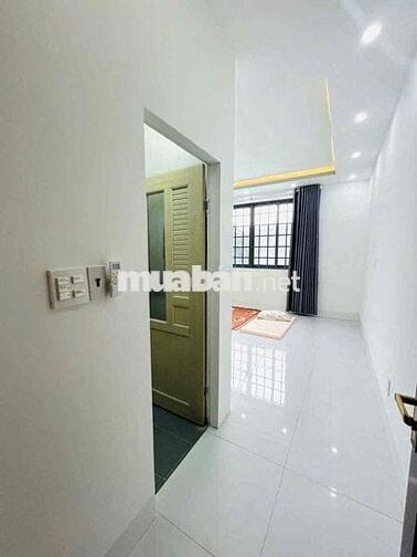 🌻CHO THUÊ TRỆT 2 LẦU CÓ NỘI THẤT MỚI ĐẸP ĐƯỜNG SỐ 3 KDC 586