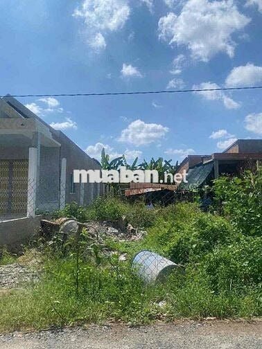 đất nhà mặt lộ nhựa ngang 6x28