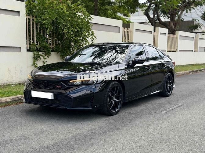 Honda Civic RS 2025 Đen 15.000km