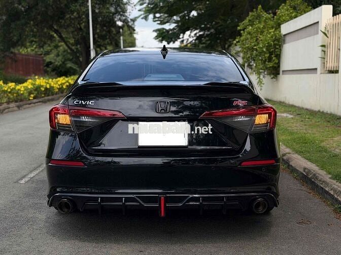 Honda Civic RS 2025 Đen 15.000km
