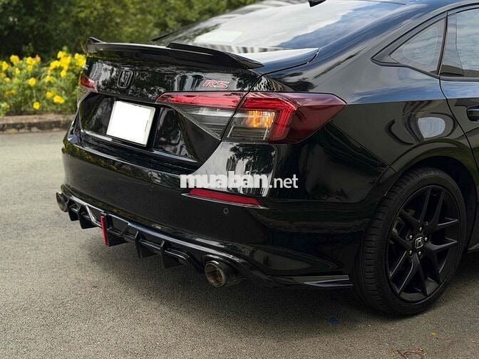 Honda Civic RS 2025 Đen 15.000km