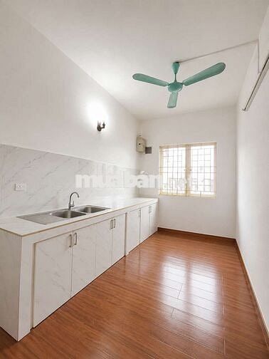 🏡 CHÍNH CHỦ BÁN CĂN HỘ CHUNG CƯ G4 VŨ PHẠM HÀM – YÊN HÒA
- CẦU GIẤY