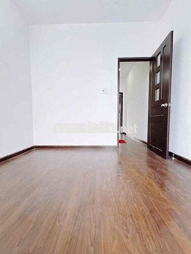 Bán nhà sổ ĐSH 2, đường Lê Văn Lương, hẻm xe hơi, ngay cầu Long Kiển