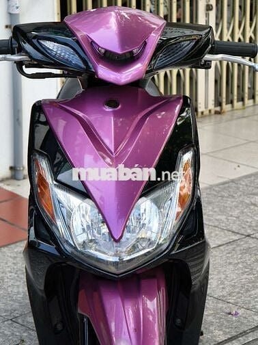 Yamaha Luvias 2012 Hồng đen