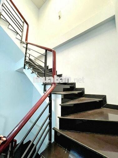  BÁN NHÀ 3 TẦNG HẺM 1716 HUỲNH TẤN PHÁT – NHÀ BÈ