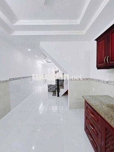 Bán nhà sổ ĐSH 2, đường Lê Văn Lương, hẻm xe hơi, ngay cầu Long Kiển